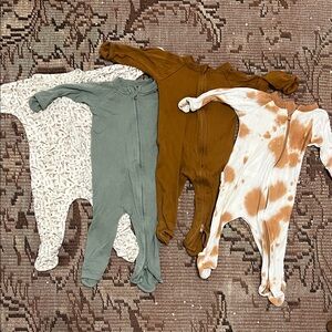 Goumi Onesie Bundle 3-6 Months